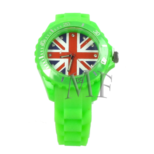 montre britania étanche avec motif drapeau anglais et bracelet vert