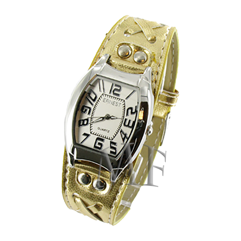 Envie de changer votre look? changer de montre ! l'accessoire mode qui vous sublime.