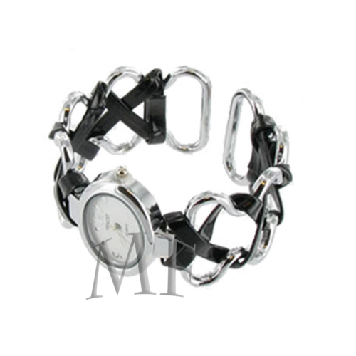 montre fermeture papillon avec look cuir