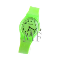 Tiktok, montre bracelet fin silicone  verte – Image 2