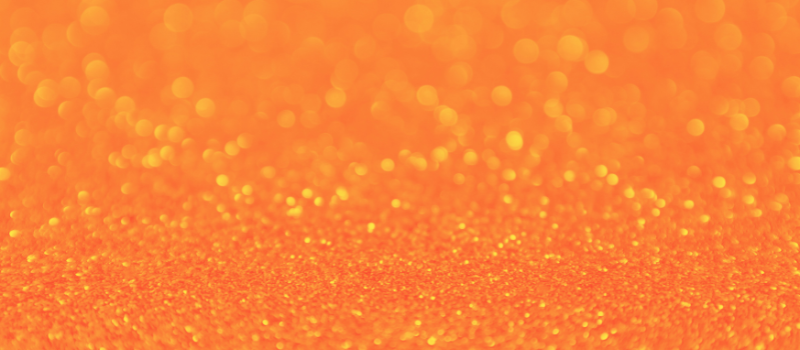 mode, pourquoi de pas choisir des accessoires avec des cristaux brillants. les montres s'accordent parfaitement pour vous mettre en valeur