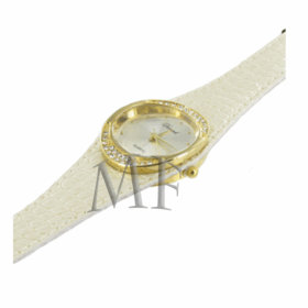 montre femme pour sortir en soirée, des brillants pour briller